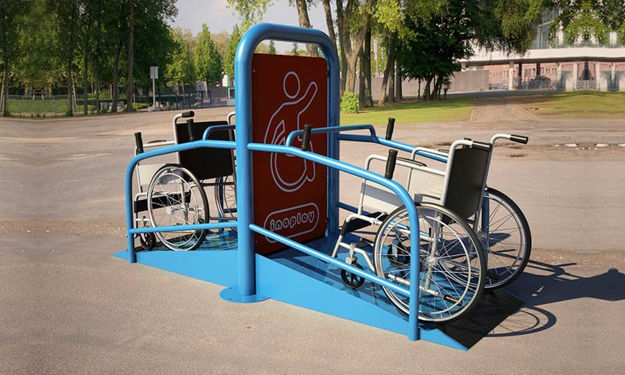 Aparatos ejercitadores para gimnasios especiales para personas en silla de ruedas